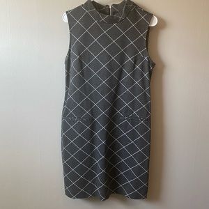 Sharagano Gray Sleeveless Dress Sz 12